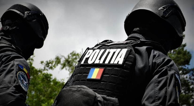 Razzia Gyergyószentmiklóson – Fegyvereket és pirotechnikai eszközöket foglaltak le