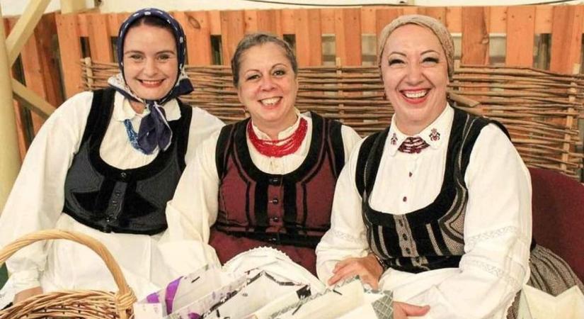 Biharkeresztes szívében táncol a múlt és a jelen