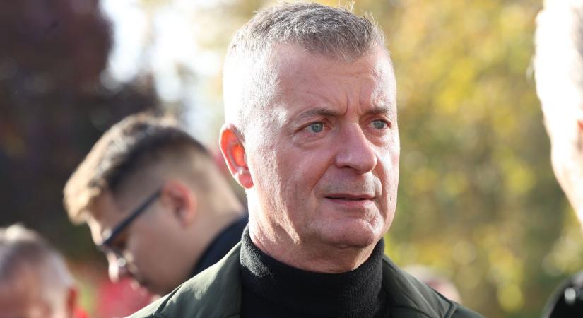 Felháborító mit csinálnak a Fradival az osztrák határnál - ezt Kubatov sem hagyta szó nélkül