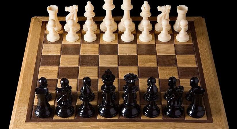 Kanizsai döntetlen az első kiemelt ellen a sakkcsapatok Európa Kupáján