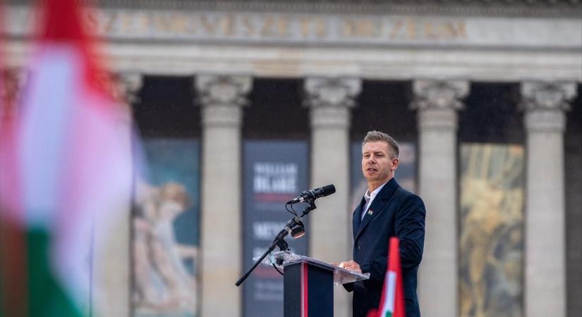Magyar Péter újabb országjárásra indul