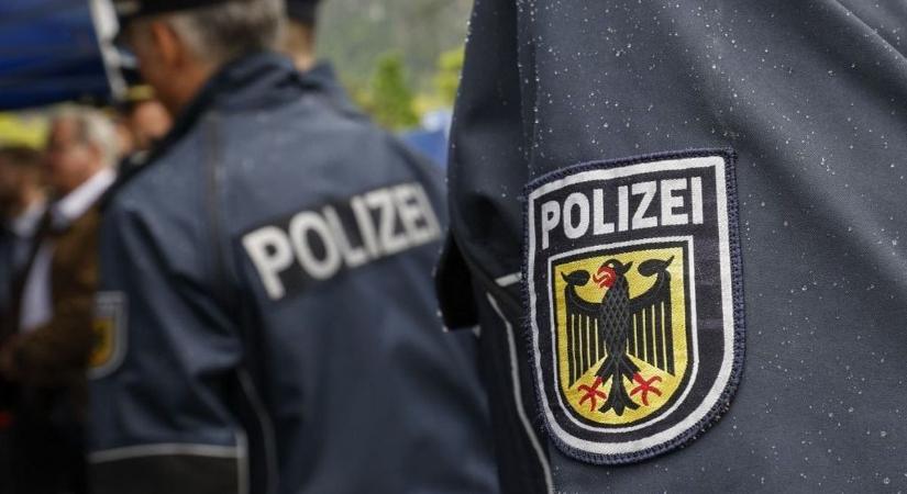 Elképesztő okkal tartottak házkutatást egy német újságírónál