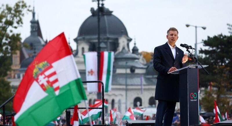 Magyar Péter: „Az a politikus, aki egykor az orosz csapatok kivonását követelte, ma a Kreml leglojálisabb szövetségese”