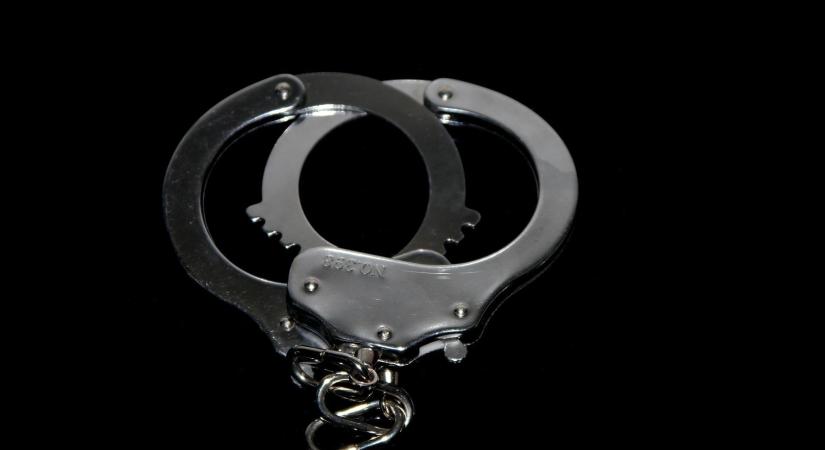 Rendkívüli hír: kémkedés gyanújával őrizetbe vettek két magyar embert