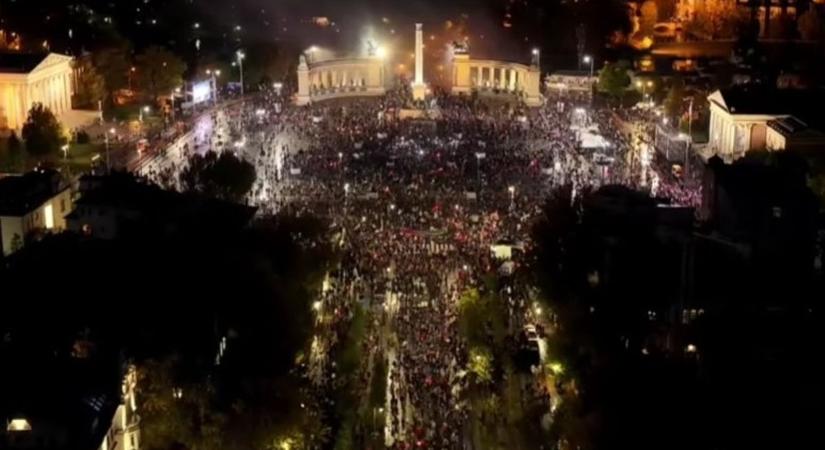 Csalódottan szállingóztak el a résztvevők Magyar Péter hosszú és unalmas beszéde közben