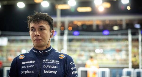 Albon a McLarenről: Egy pilótával több esélyük lenne