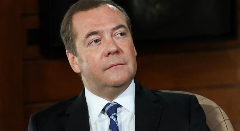 Oroszország elleni háborús cselekménynek minősítette a budapesti Trump–Putyin-csúcs lemondását Dmitrij Medvegyev
