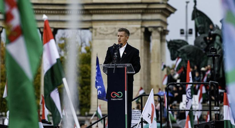 Túl rövid, túl hosszú – Orbán Viktor békülékenyebb, Magyar Péter meggyőzőbb volt október 23-án