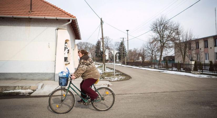 Igazoltatásnál, ha ez nincs ott a bicikliden, akkor máris kapod a sárga csekket!
