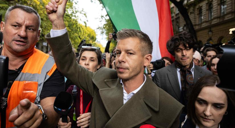 Magyar Péter hátrányból, idegenben győzött: már ő a hitelesebb populista