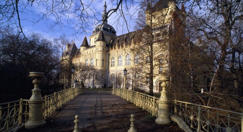 Séta-terápia Budapesten: 5 különleges útvonal, ami segít lelassulni és újra kapcsolódni önmagaddal