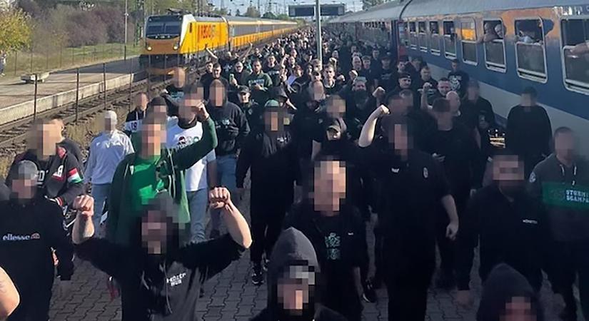 Az osztrák belügy szerint nem fordították vissza az FTC-szurkolók különvonatát, a magyar mozdonyvezető döntötte el, hogy nem megy tovább