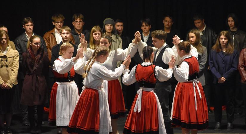 Nem hősök akartak lenni, a jövőért ragadtak fegyver