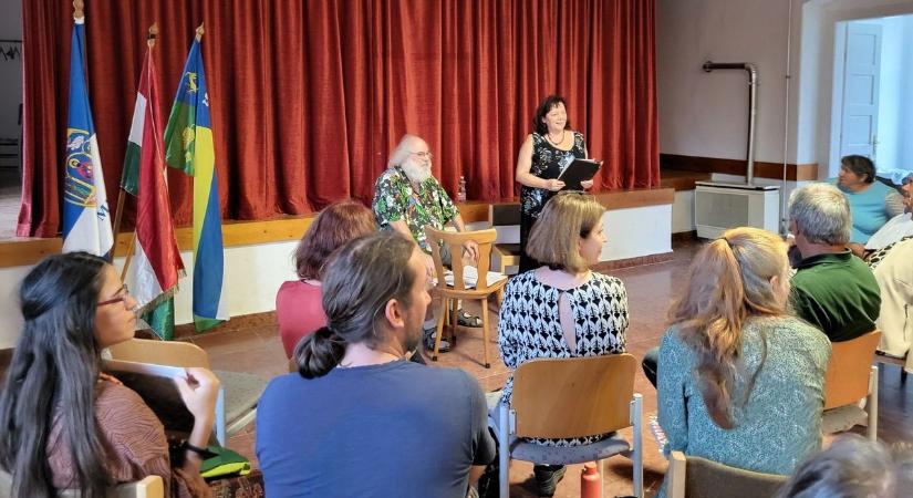 Köszönetnyilvánítások érkeztek, miután Lázár Ervinre és feleségére emlékeztek