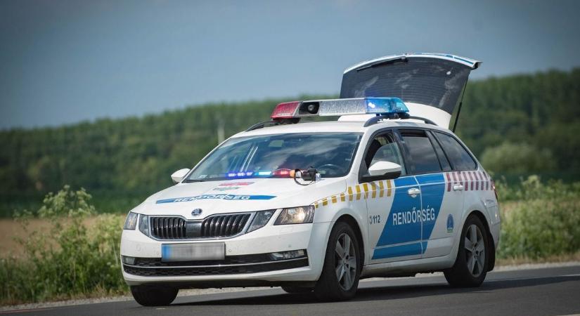 Négy autó ütközött össze a 35-ös főúton, Debrecennél