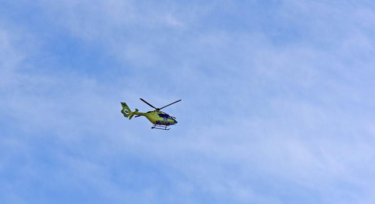 Nem tudott leszállni a mentőhelikopter, meghalt egy 19 éves magyar Ausztriában