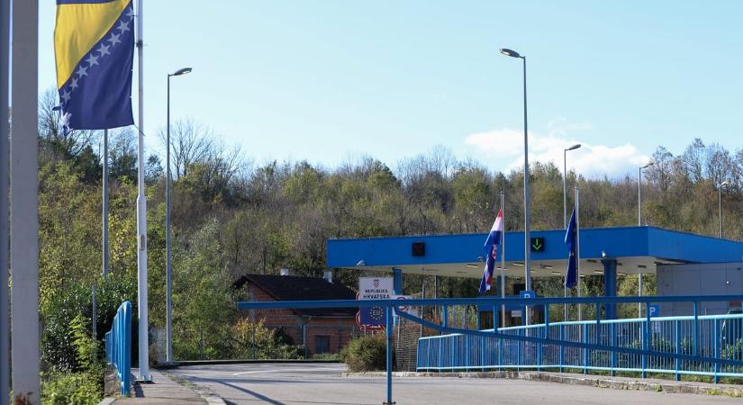 Visszaküldték Magyarországra a Boszniában kémkedés gyanújával őrizetbe vett férfit
