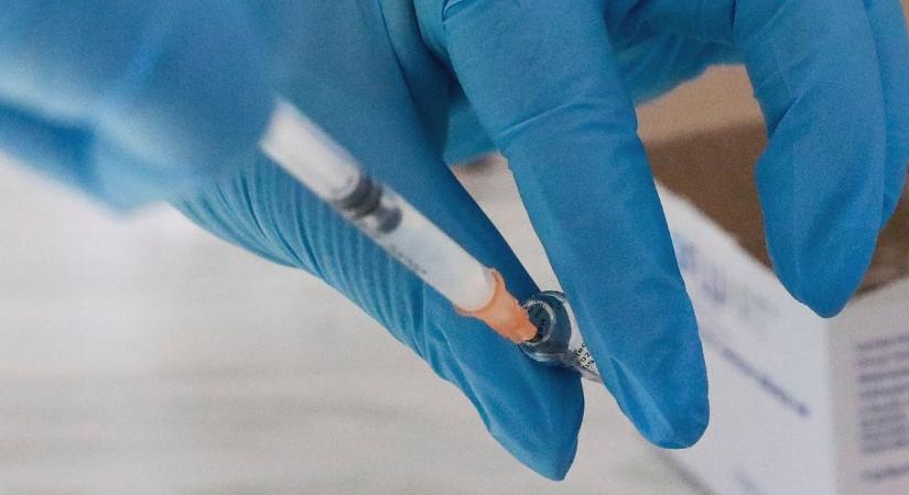 Baj van, újabb vírus ütötte fel a fejét Pécsen