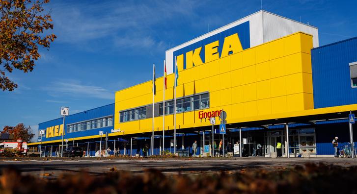 Mindenki az Ikeán nevet, frappáns reklámmal reagáltak a Louvre kifosztására