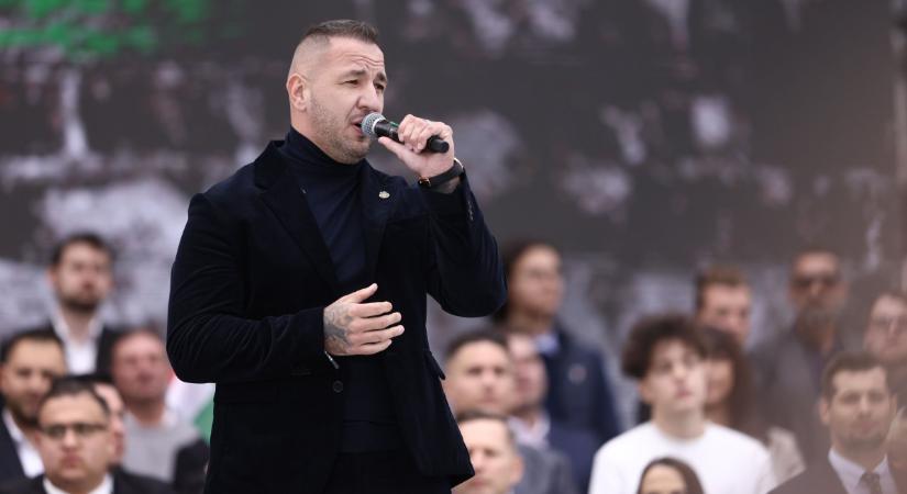 Curtis és Radics Gigi október 23-ai duettjét milliók látták