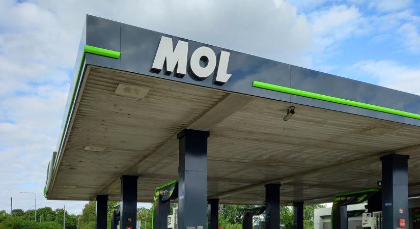 Átalakul Magyarország legnagyobb olajvállalata, hamarosan döntenek a MOL-csoport jövőjéről