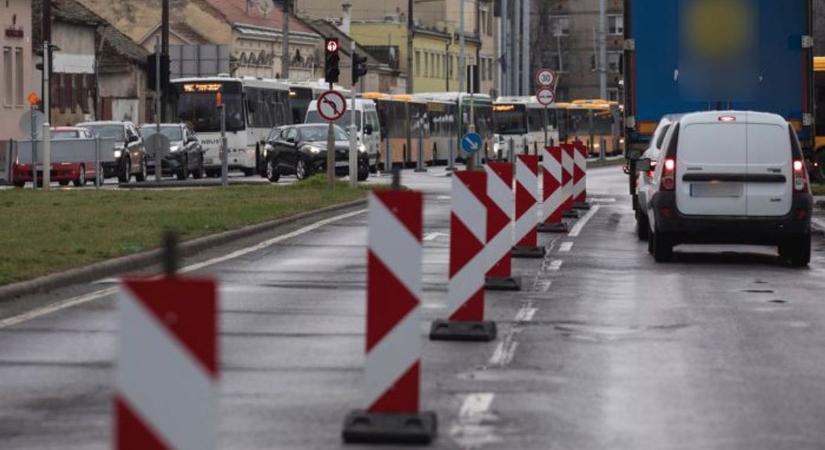 Jobban jársz ha elkerülöd ez a forgalmas debreceni csomópontot!
