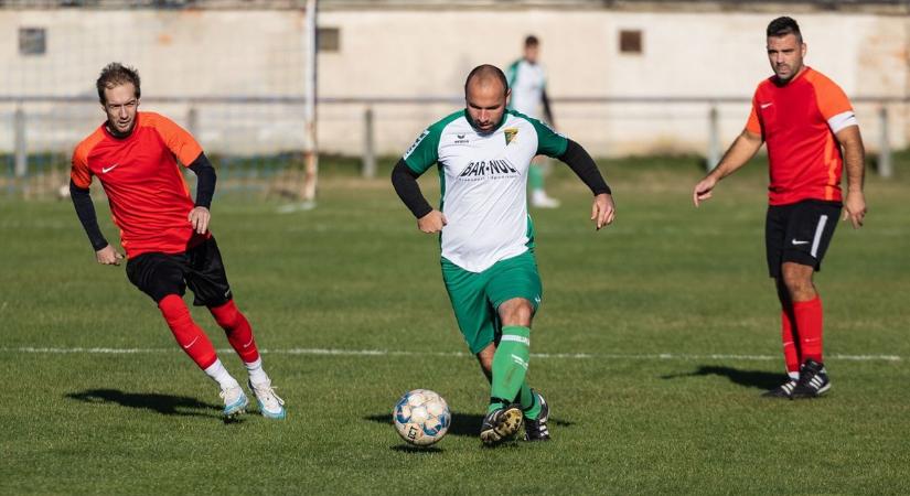 A vármegyei másodosztályban éllovasok találkoznak