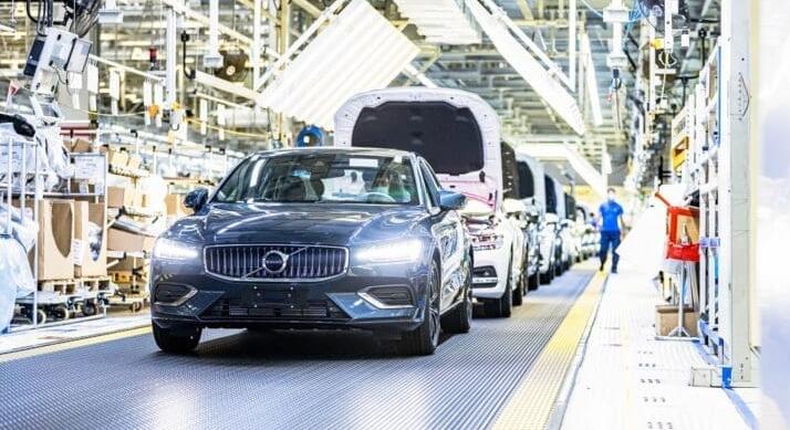 Szárnyal a Volvo Cars – Meglepte az elemzőket profit