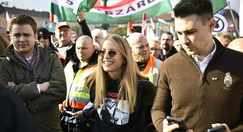 Hadházy Ákos szerint Szabó Zsófi és Curtis is luxizott a Békemeneten