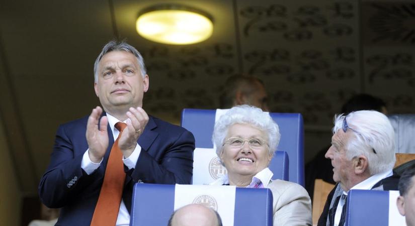 Egy youtubernek a Békementen sikerült interjút készíteni Orbán Viktor édesanyjával, aki meg is hívta ő látogatóba