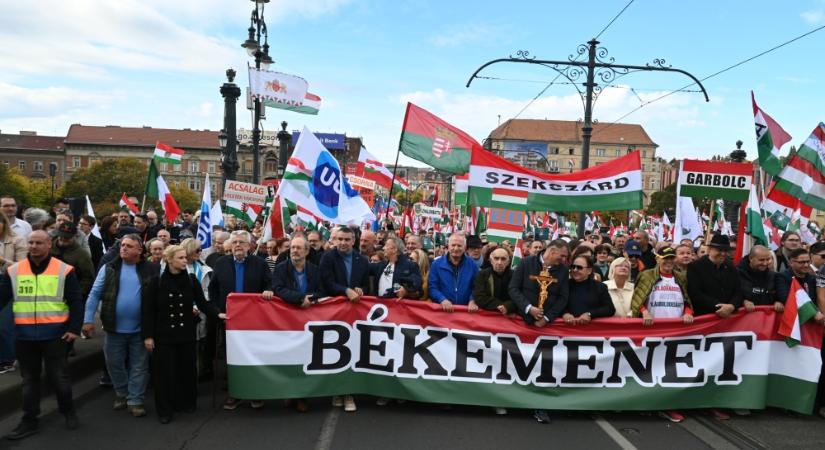 Minden idők legnagyobb Békemenete - Üzenetek október 23-áról