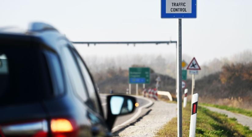 Gyorshajtóknak rossz hír: két új kamera a főutcán, itt a két helyszín