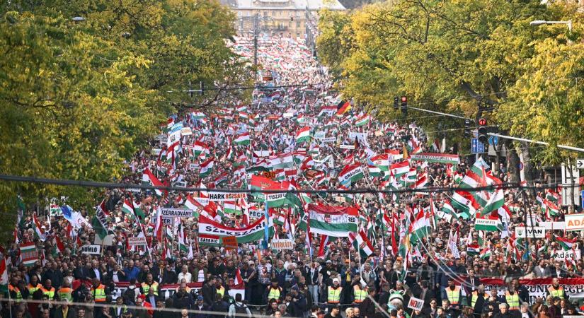 Orbán Viktor a békemeneteseknek: megvédtétek a hazát