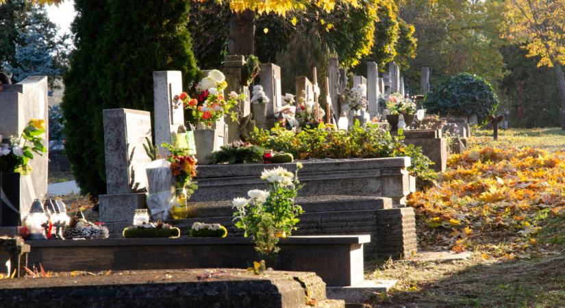 A pénz nagy úr: terjed a magyar vidéken a morbid szokás, több halottat temetnek egy áráért