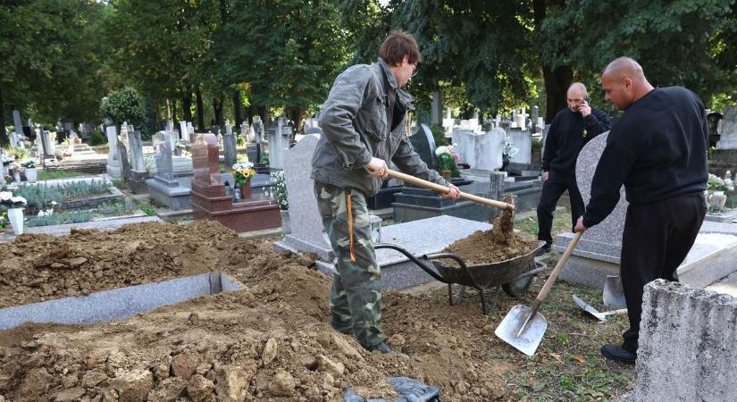 Még egy hamvasztásos temetkezés sem jön ki félmillióból Debrecenben