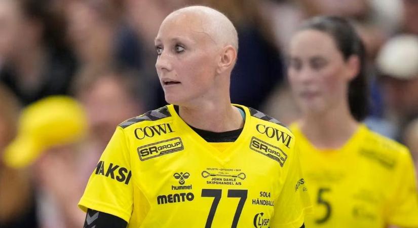 Ízléstelen poénnal mutatta be a hangosbemondó Camilla Herremet