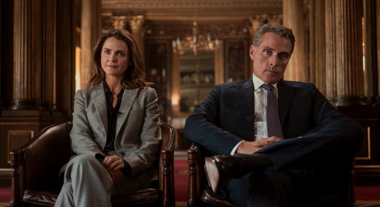 Három évad után sem fárad A diplomata a Netflixen, sőt belehúz a végjátékba
