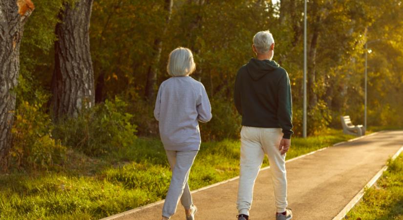 A kék zónákban keresendő a hosszú élet titka – mit tudnak az ott élők, amit mások nem?