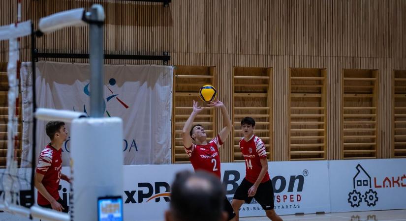 A tavalyi bronzérmes otthonában vendégszerepelnek a dági röplabdázók