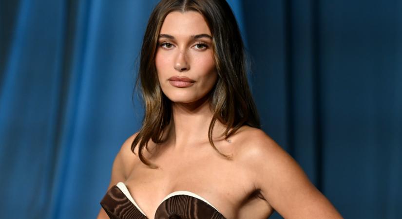 Hailey Bieber macskaszem körmeit akarja most mindenki