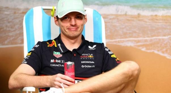 Verstappen: Bármi megtörténhet – a zuhanyban is!