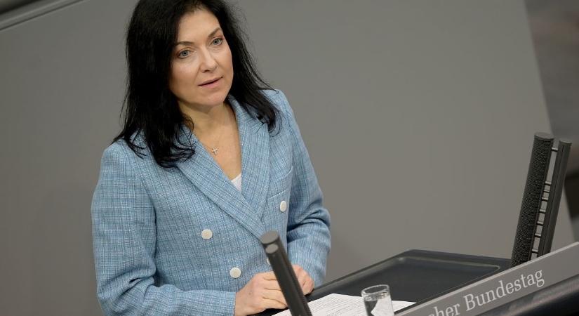 Megrázta a német minisztert, hogy óvóhelyre kellett menekülnie Kijevben, az oroszok szerint közel a béke