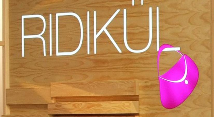 Váratlan műsorvezetőcsere a Ridikülben: egy helyett egy sor új háziasszonyt kap a talkshow