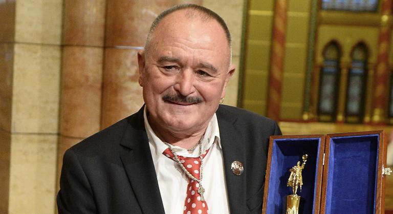 „Nem azért kaptam a Kossuth-díjat, hogy most már fogjam be a pofámat” – Nagy Feró nem kér bocsánatot