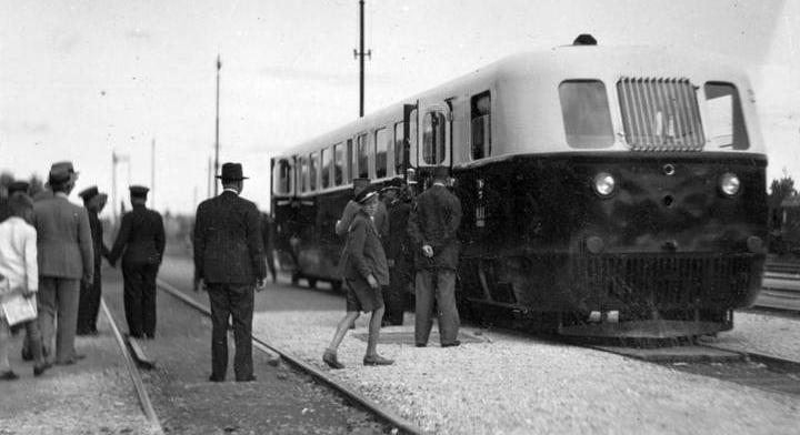 Egyetlen vasútvonalon jár csak az áramszedős busz: igazi magyar találmány