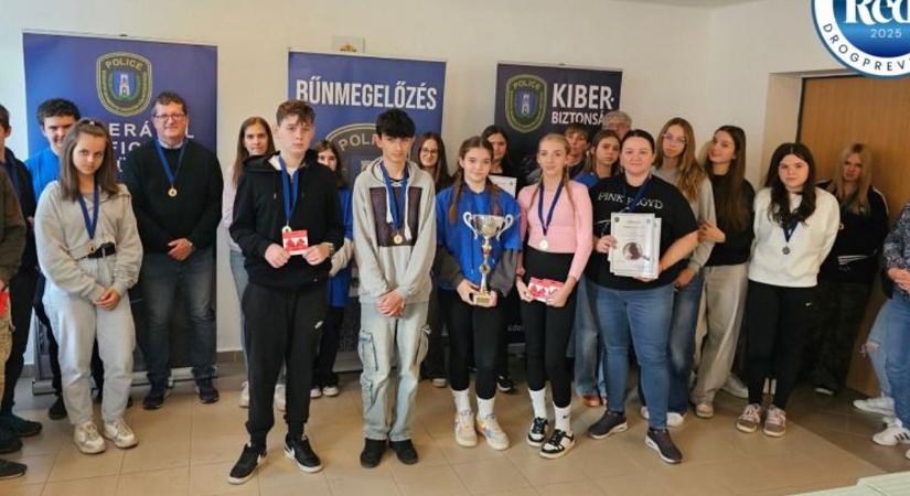 Sherlock Holmes is megirigyelheti: ők Baranya legjobb nyomozótanoncai