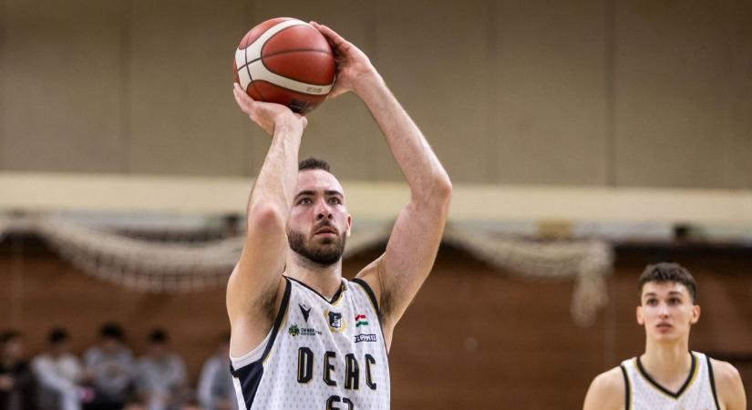 Sima Falco-siker a DEAC ellen