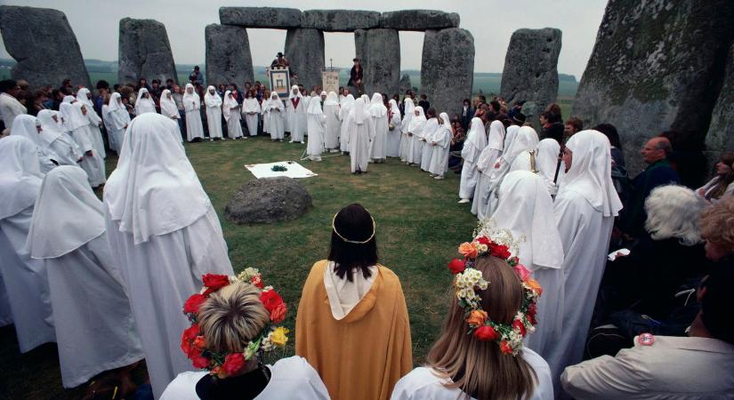 Itt az évezred bejelentése, megfejtették a Stonehenge titkát, újra kell írni mindent