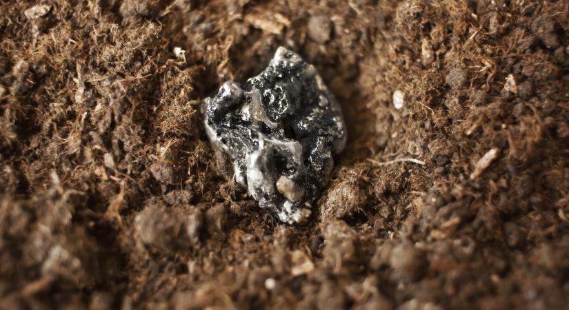 Fontos megállapodásokat kötött az USA a ritkaföldfémek ügyében