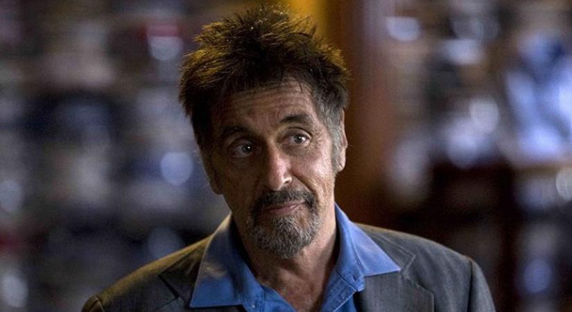 Már otthonról nézheted: Al Pacino sötét humorú krimivígjátéka felkerült a streamingóriás katalógusába!